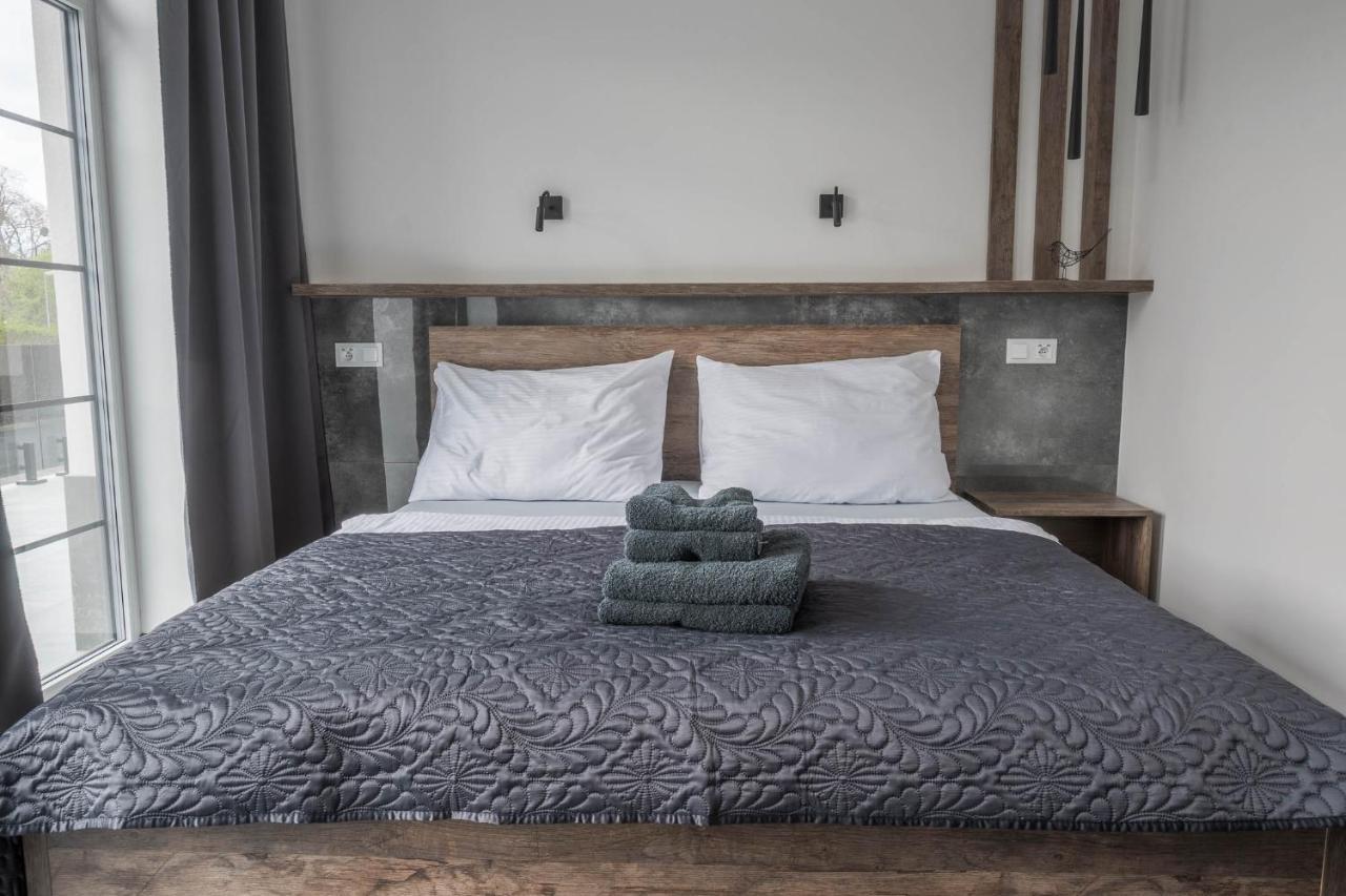 Hotel Veltlin Bed & Wine Valtice Esterno foto