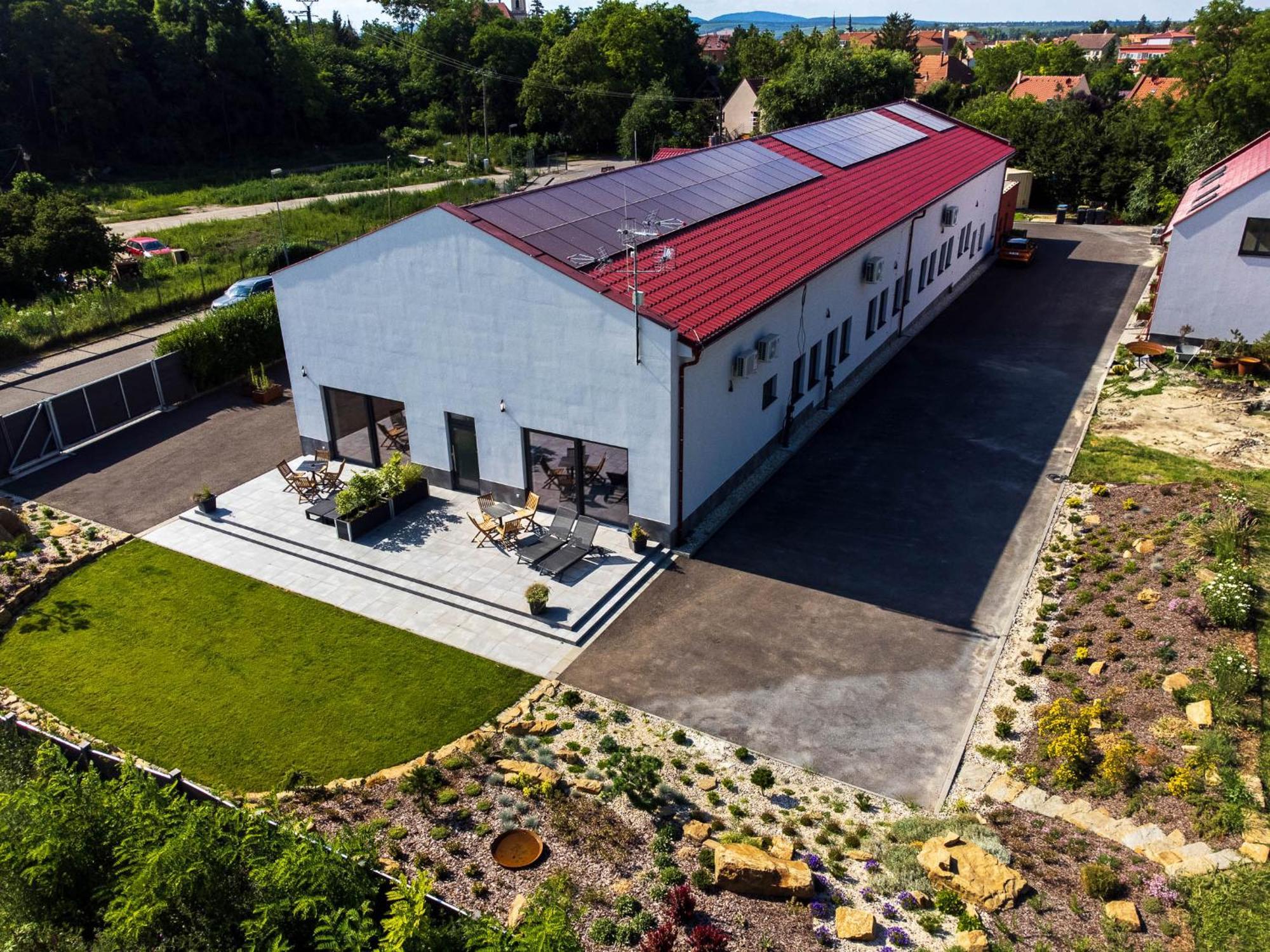 Hotel Veltlin Bed & Wine Valtice Esterno foto